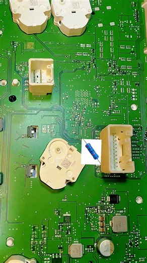 How to Read 5-Band Resistor Color Code #5BandResistor #ResistorColorCode #ElectronicsEducation #BasicElectronics #ElectronicComponents #ResistorValue #ElectronicsLearning | Dapina Thaya