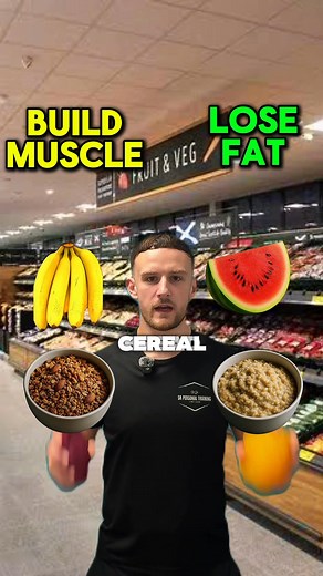 LOSE FAT vs BUILD MUSCLE, same foods, different goals 👇 🍌 FRUIT Lose Fat → Watermelon Build Muscle → Banana 🥣 CEREAL Lose Fat → oats Build Muscle → granola 🥚 EGGS Lose Fat → boiled Build Muscle → fried 🥩 MEAT Lose Fat → chicken breast / sirloin Build Muscle → chicken thigh / ribeye 🍚 CARBS Lose Fat → cauliflower rice Build Muscle → rice 🥗 SALAD Lose Fat → low-cal salad Build Muscle → loaded salad 🍞 BREAD Lose Fat → wholemeal Build Muscle → white 🥔 POTATOES Lose Fat → white potato Build 