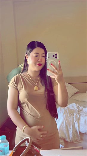 ဟာသပြစားသမားကြက်တောင်လွှား