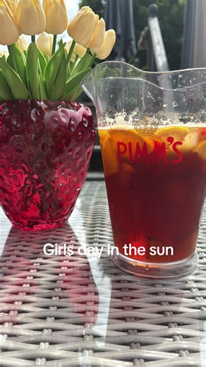 Delicious Pimm's and Lemon Fanta Vodka Slush Recipe