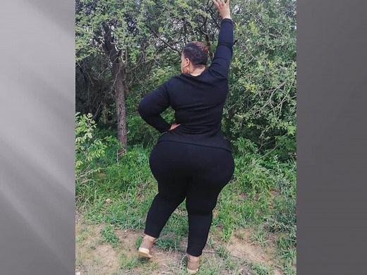 Hold me in your arms...