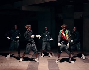 Toofan : 20 ans de carrière à célébrer en grande pompe ! 🎤✨ Cette année, le légendaire groupe Toofan fête ses 20 ansde carrière ! Depuis leurs premiers succès, le duo togolais 🇹🇬 a enchaîné les tubes qui ont marqué des générations de fans à travers l'Afrique et au-delà. Pour célébrer ce parcours exceptionnel, Toofan s'apprête à offrir un grand concert au Zénith de Paris ce 18 Avril , une soirée qui s'annonce mémorable ! Préparez-vous à revivre les meilleurs moments de leur carrière à travers 