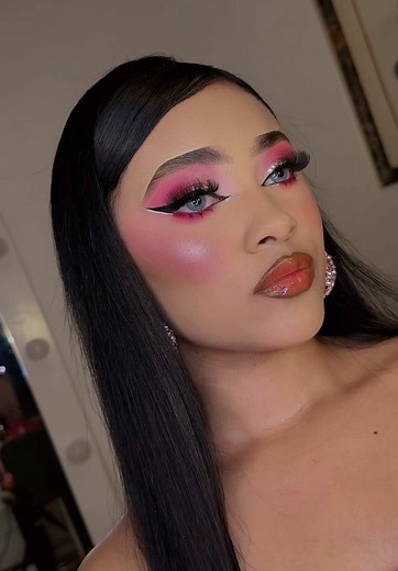 Makeup Tutorial by Yeri Mua Using Beauty Creations