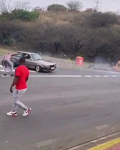 9.3K views · 151 reactions | Apparently to some, the Lexus V8's sound better than the standard OEM 2.7/2.9類藍 Wena what's your take? 樂 ‍✈️Pilot :?? #bmw #bmwclassic #e30 #325i #gusheshe #guluva #respectyourelders #box #gushesheoneway #mbombelae30crew #stopgbv #mbombelae30vr6crew #mzansi #southafrica #monday #mondaymotivation #igusheshe #buyitnow #betterlatethansorry | Strictly gusheshe | Facebook