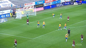 35K views · 350 reactions | ⚽️ Sparta si z Teplic odváží tři body! Na výhře 4:1 se góly podíleli Martin Vitík, Lukáš Haraslín, Victor Olatunji a Ermal Krasniqi. Jediný gól domácích dal v 60. minutě Jaroslav Harušťák.  | Oneplay Sport | Facebook