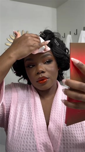 Shelly Bomshell on Instagram: "gRWM 李李"