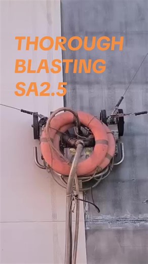 Robotic thorough blast cleaning to class SA2.5, removing paint from metal ship hull