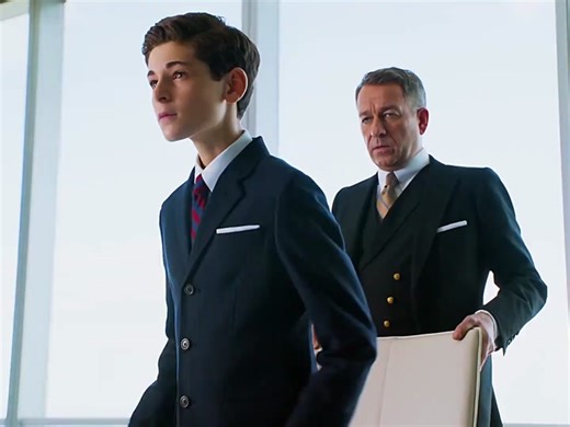 Gotham Drama Series: Bruce Wayne Fights Bully Scene, Wayne Enterprises Shareholders Meeting