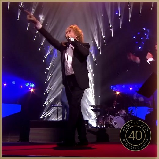 874K views · 44K reactions | The fans have spoken! 'Something Got Me Started' was the top choice in the first 'Recollections' voting round  The new 2025 re-recorded version is available to listen to now: https://SimplyRed.lnk.to/SomethingGotMeStartedFB Stay tuned for the next round and have your say on which track comes next. #SimplyRed40 | Simply Red | Facebook