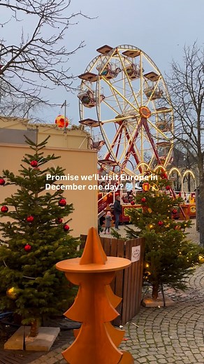 Europe at Christmas feels like stepping inside a snow globe ❄️✨ here are some of the best (and most magical) cities in europe for holiday season 🎁⛸️ save this for your christmas bucket list ❤️ 🎄 vienna, austria – elegant markets, music, and twinkling streets everywhere ✨ prague, czech republic – old town square feels like a snow globe come to life 🧣 strasbourg, france – the self-proclaimed capital of christmas (and it shows) ☕️ salzburg, austria – cozy, storybook streets and alpine holiday ch