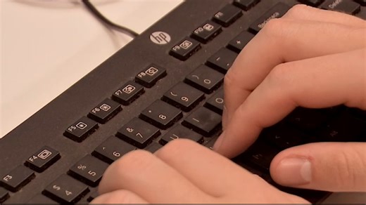 ABC13 Who's Hiring job fair explores how to stand out in AI application process