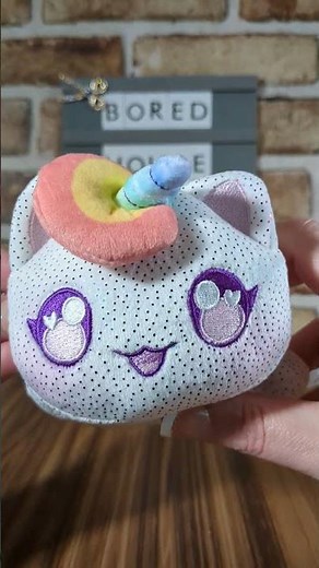 Fantastic! | Aphmau Plush Cat Reveal | Rainbow Unicorn Cat!! #aphmau #aphmaumeemeows