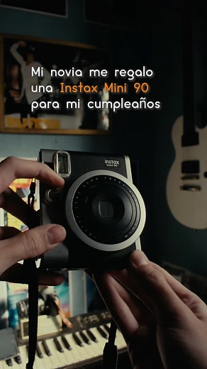 Descubre la increíble cámara Instax Mini 90