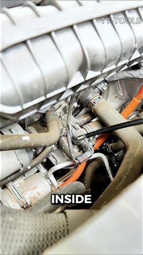 This Camera Sees Where Your Eyes Can’t! 👀🔍 #tools #interestingtools #tools4life #shorts