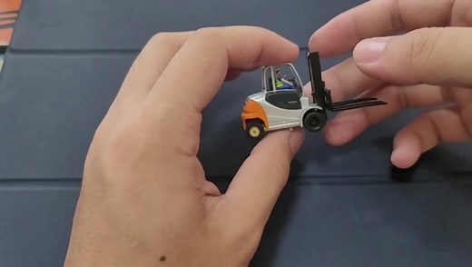 TikTok · user6150061246068