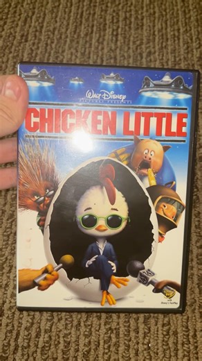 Chicken Little (2005) DVD Review