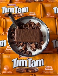 🚨⏰ NEW MILKSHAKE ALERT! Introducing Mama's new Caramel Tim Tam milkshake! 🤤🍫⁠ ⁠ A caramel thick shake blended with crushed caramel Tim Tams!🔥⁠ .🥤 Reserve your table via https://booking.mamabrown.co.nz | Mama Brown