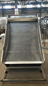 [Hot Item] Tpbs Sieve Bend Screen Filter Machine for Solid Liquid Separation