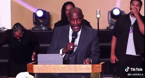 Josh (@s.snicks.s)’s videos with original sound - Josh