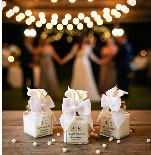 Personalized Scented Candle Gifts: Wedding Engagement, Wedding, Bridesmaid, Bridal Shower Gift Save the Date - Etsy