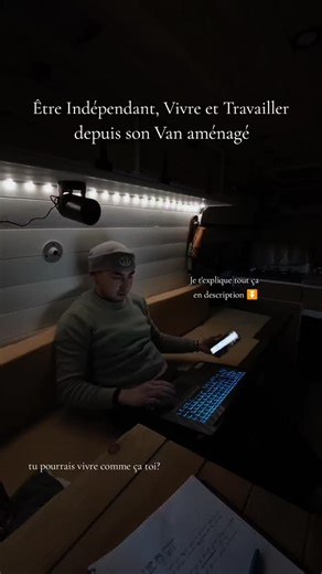 John on Instagram: "Travailler depuis son fourgon aménagé, c’est la liberté… mais pas que 🚐 Entre paysages incroyables, flexibilité totale et imprévus du quotidien, la vanlife version travail a ses avantages et ses inconvénients. Travailler depuis mon van, c’est pas juste une histoire de liberté. C’est un choix, avec ses bons et ses mauvais côtés ⚖️ Avantages : 🌍 Liberté totale Un jour la mer, un autre la montagne… ça change tout et ça m’inspire vraiment ⏳ Le temps est à moi Pas de trajets inu