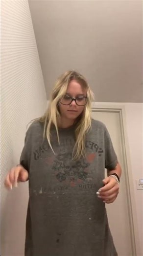 Bone cracking asmr (sound up) #chiropractor #jointscracking #knucklecracking #satisfying #shorts