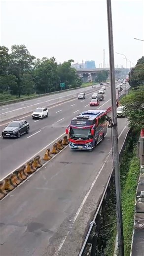 ENJOY TRANS || IRON MAN 12 NOT BASURI‼️‼️‼️‼️‼️‼️💪💪💪 #busmania #basuri #pteratranswisata #basuri