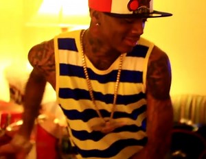 Soulja Boy Doing The Cat Daddy!