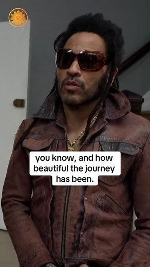 Lenny Kravitz revisits the room where he first learned to play guitar: “I’m still learning. Never stop.” | CBS Mornings