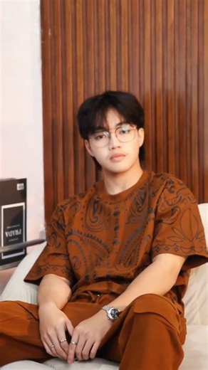 4.1K views · 23 reactions | What do you think? #dwn #script #scriptsociety Visit the SCRIPT store located at Lumina Point Mall, Imus, Cavite | DWN by Script Society | Facebook