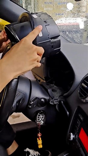 Audi TT/S/RS Mechanical Gauge Conversion Upgrade: Second-Generation LCD Instrument Cluster Installation Showcase. Plug-and-play installation retains original vehicle data. Features all-new RS dynamic interface. Supports CarPlay connectivity. #Audi #LCD #TT #TTRS #FullLCDInstrumentCluster #ClassicCarModification | Ellison Zyx