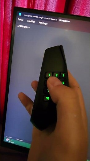 Razer Naga Pro v2 side panel problem
