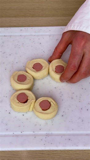 Sausage Octopus?🐙💕Teaching Kids to Protect Animals 🐾