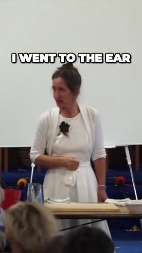 Subscribe to my page for full lectures #barbara #body #pneumonia #barbaraoneill #drbarbaraoneill #drbarbara | Dr Barbara