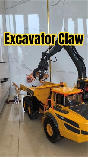 Volvo E598 RC Excavator Claw Challenge | Skillfully Grabs & Loads Animal Toys