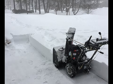Sno-Tek by Ariens Snow Thrower / SnowBlower, Backfire / Surging