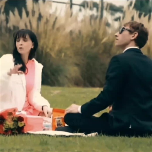 the ship we failed to protect but we tried are best! Alice and agent r💔