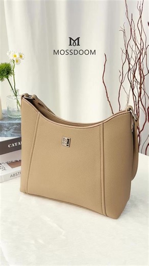 Lucie Bag: The Ideal Versatile Fall Gift