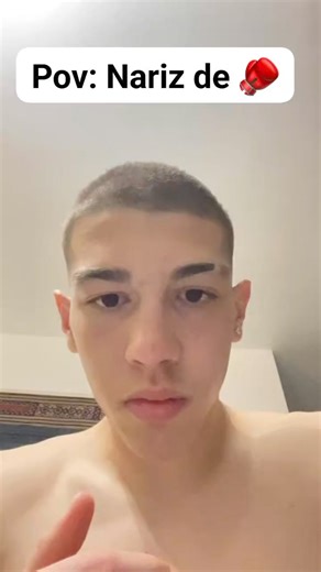 💪🏼 ¡Alcanza tu máximo potencial con nuestro curso de boxeo!🥊 Desde técnicas básicas hasta movimientos avanzados, te convertirás en un boxeador confiado y en forma🤩 ¡Inscríbete ahora y descubre la fuerza que llevas dentro! 💪🏼 Créditos Tiktok francescosabaa #BoxeoEnForma #EntrenamientoDeBoxeo #TécnicasDeCombate #GimnasioDeBoxeo #PoderEnElRing #CampeónDeBoxeo #EstrategiaDeCombate #AprendiendoBoxeo #PuñosDeAcero #RitmoDeBoxeo | Trucos Rápidos de Boxeo