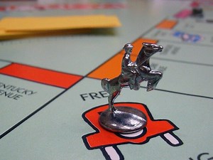 How To Play Monopoly — Gather Together Games