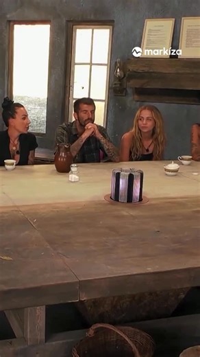 Farma on Instagram: "Taktika pokračuje a farmári zámerne neuhádli Romana 👀 #tvmarkiza #farma #farma17 #realityshow"