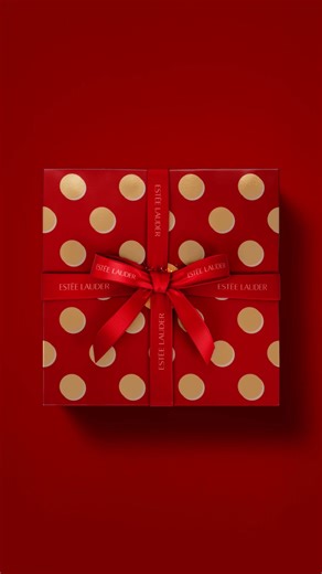 Discover luxury beauty gifts guaranteed to delight. Shop the Estée Lauder festive collection now. | Estée Lauder UK