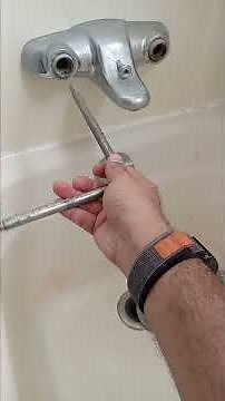 Waltec bathtub faucet leaking: remove caps, tap handles, cartridges and faucet "seats" (Part 2).
