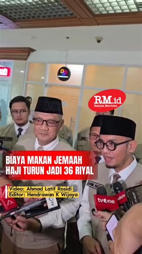 Rakyat Merdeka on Instagram: "Wakil Menteri Haji dan Umrah @dahnil_anzar_simanjuntak menyampaikan bahwa biaya konsumsi jemaah haji tahun 2026 resmi turun dari 40 riyal menjadi 36 riyal per porsi. Hal itu disampaikan Dahnil saat ditemui di Gedung DPR, Rabu (21/1/2026). Meski biaya diturunkan, Dahnil menegaskan kualitas tetap ditingkatkan. Gramasi nasi dan lauk bagi jemaah justru bertambah, sehingga kebutuhan gizi selama menjalankan ibadah haji tetap terjaga. Video: Ahmad Lathif Rosidi Editor: Hen