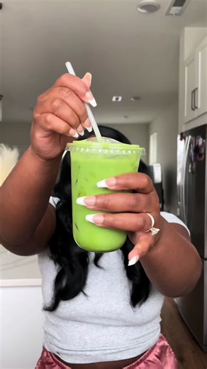 Vanilla Bean Honey Matcha🤩🍵 using @Jade Leaf Matcha The quality and taste of jade leaf is sooooo good! This is how I’m saving money and making my matcha at home! #jadeleafmatcha