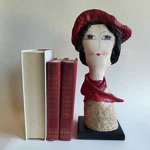 AMATEUR DE LIVRES sculpture en papier mâché, figure féminine vintage - Etsy France