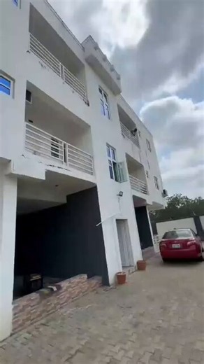 SALES ALERTStandard 2 bedroom apartment with visitors toilet and balcony for sale in Katampe mainFEATURES* All rooms en-suite * ⁠dining area * ⁠balcony * ⁠pantry * ⁠meter * ⁠gated compound with security * ⁠second floor * ⁠secured environment Distress Sales!!!Price: ₦65m netBroker’s fee: 5%Location: Katampe main, close to Deda hospital 1 minute drive untarred road☎️ ✉️ 070 1900 8215 (whatsapp)