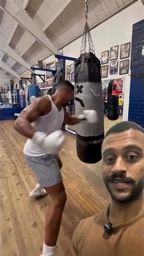 Calibrating the hand in boxing | Anthony Joshua #shorts #viral