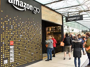 Amazon To Open No-Checkout Store In Chicago