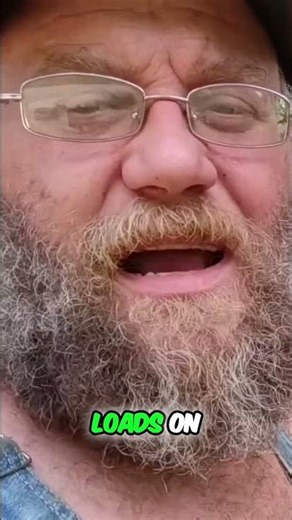 Dump Trailer vs. Semi Truck: Hauling Rocks, Which Is Cheaper? #shorts